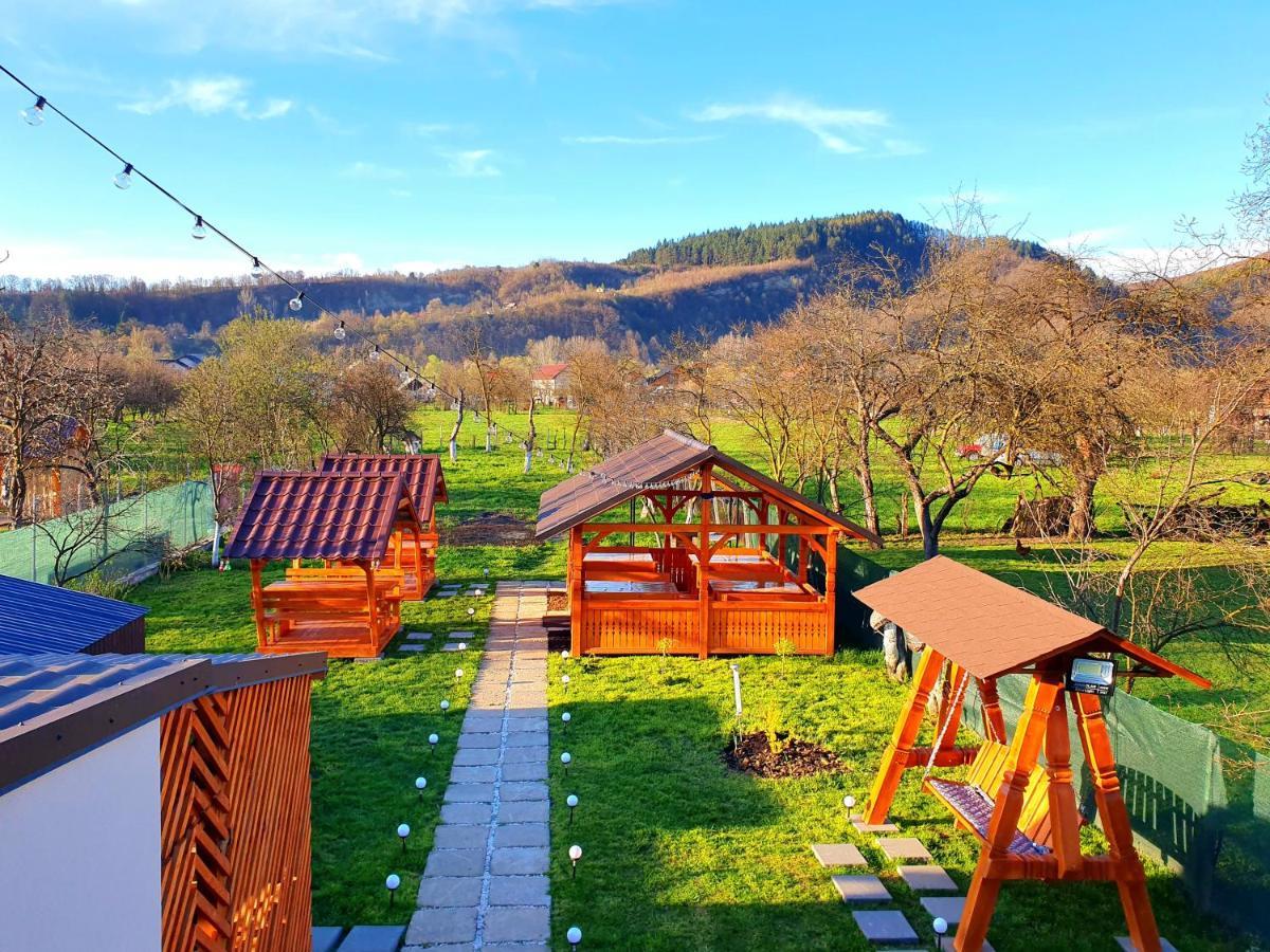 Domeniul Acasa In Vadu Izei Maramu Exterior foto