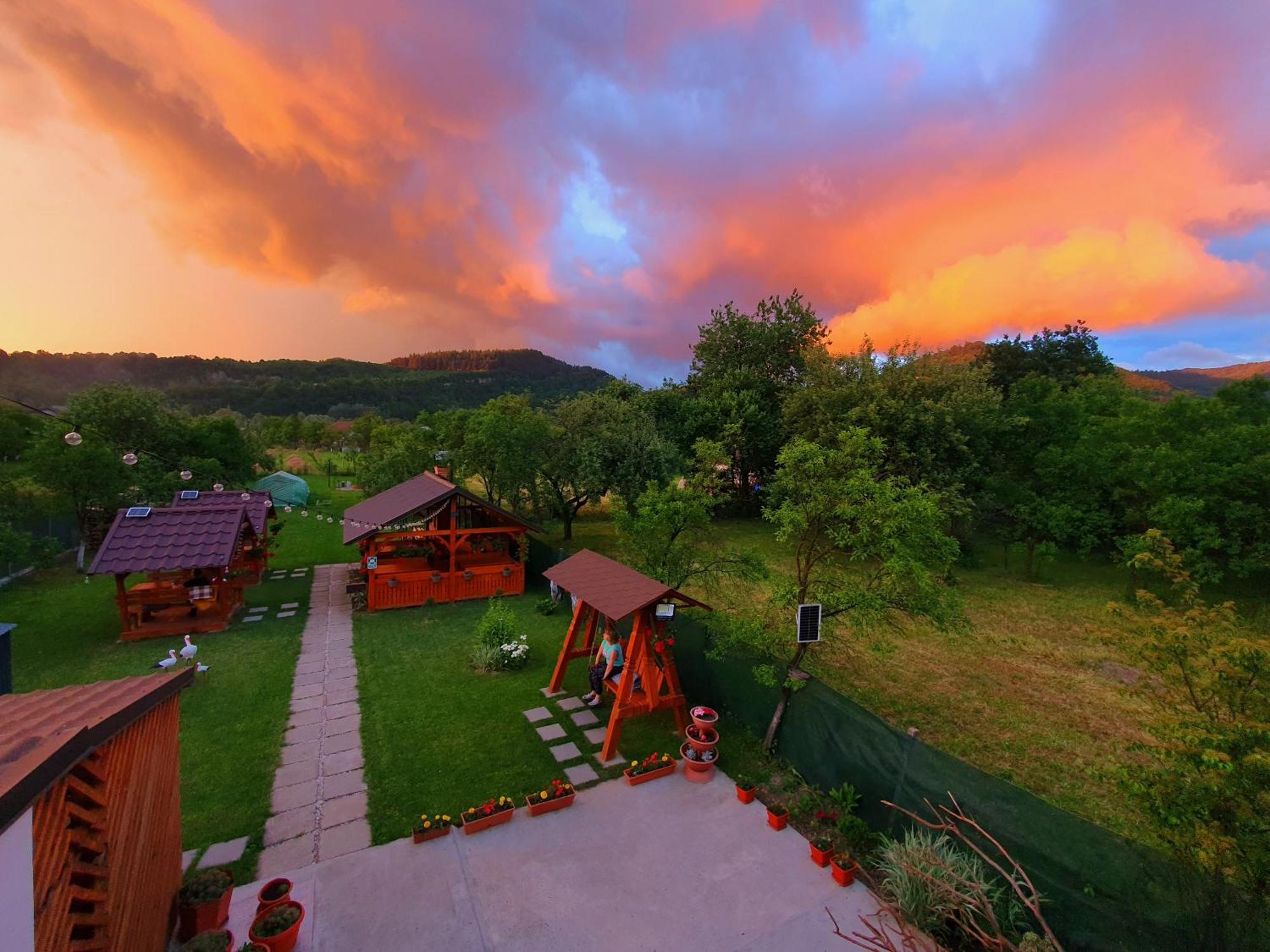 Domeniul Acasa In Vadu Izei Maramu Exterior foto